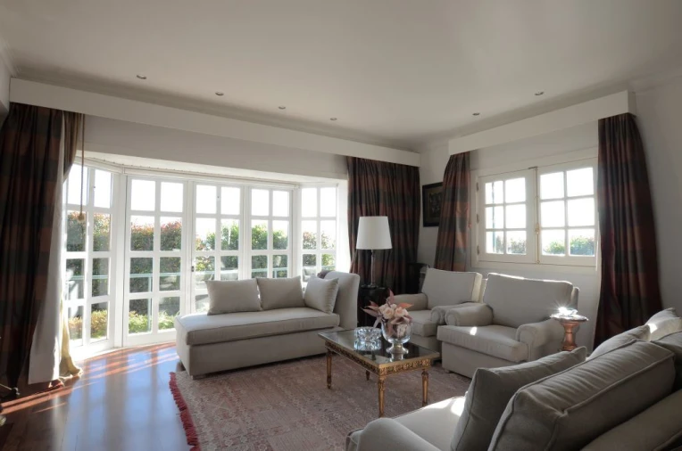 Moradia T5 para Venda em Arrifana Foto 9