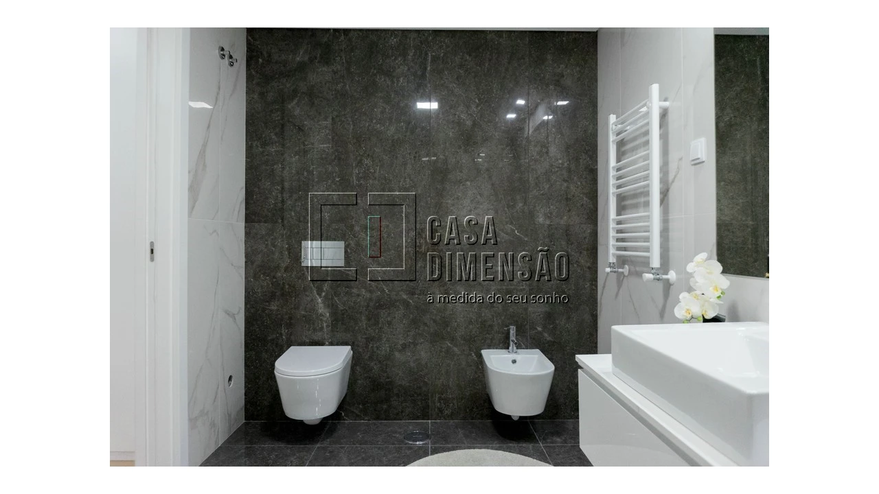 Apartamento T4 para Venda em Águas Livres Foto 63