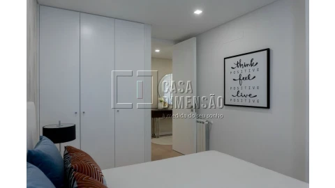 Apartamento T4 para Venda em Águas Livres