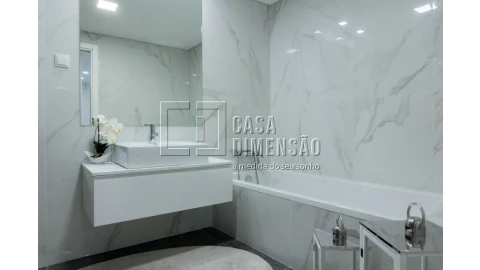 Apartamento T4 para Venda em Águas Livres