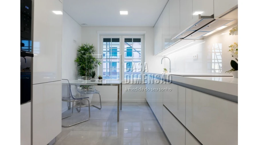 Apartamento T4 para Venda em Águas Livres Foto 23