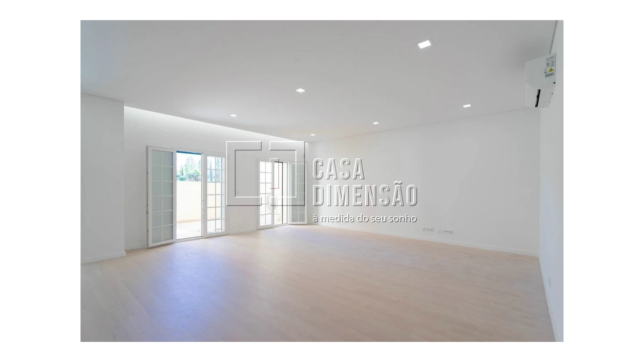 Apartamento T3 para Venda em Águas Livres Foto 4