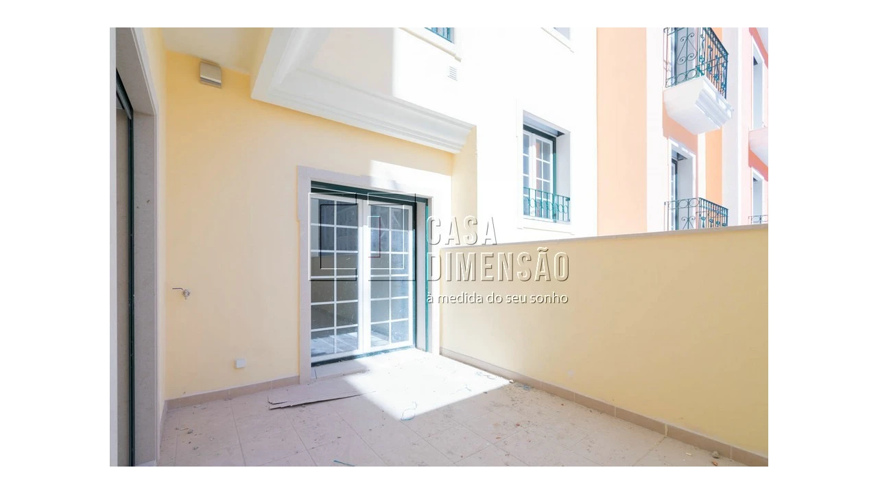 Apartamento T3 para Venda em Águas Livres Foto 1