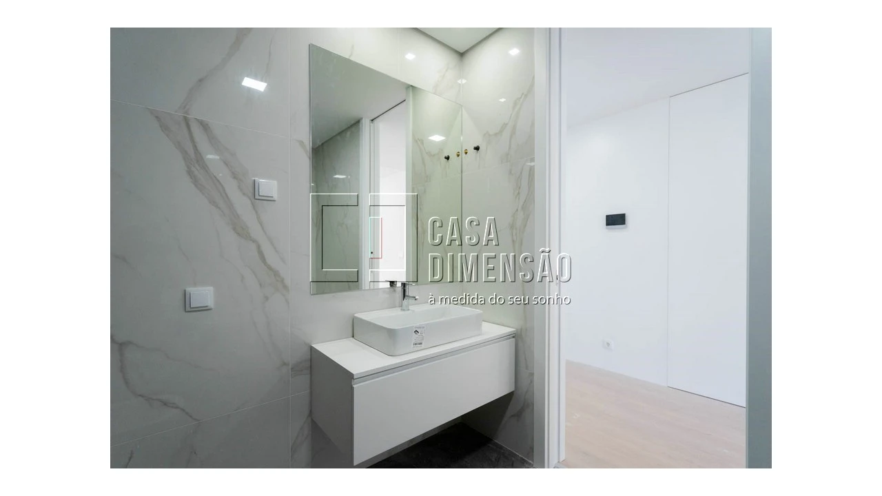 Apartamento T3 para Venda em Águas Livres Foto 29
