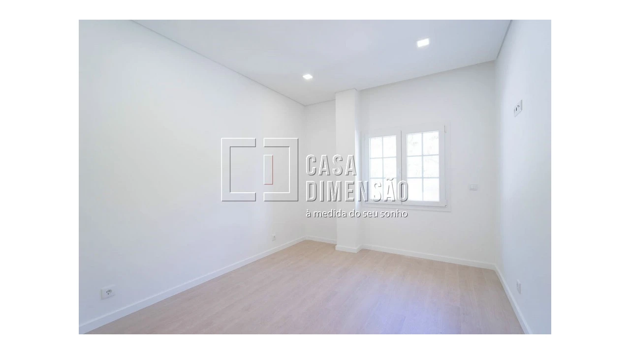 Apartamento T3 para Venda em Águas Livres Foto 34