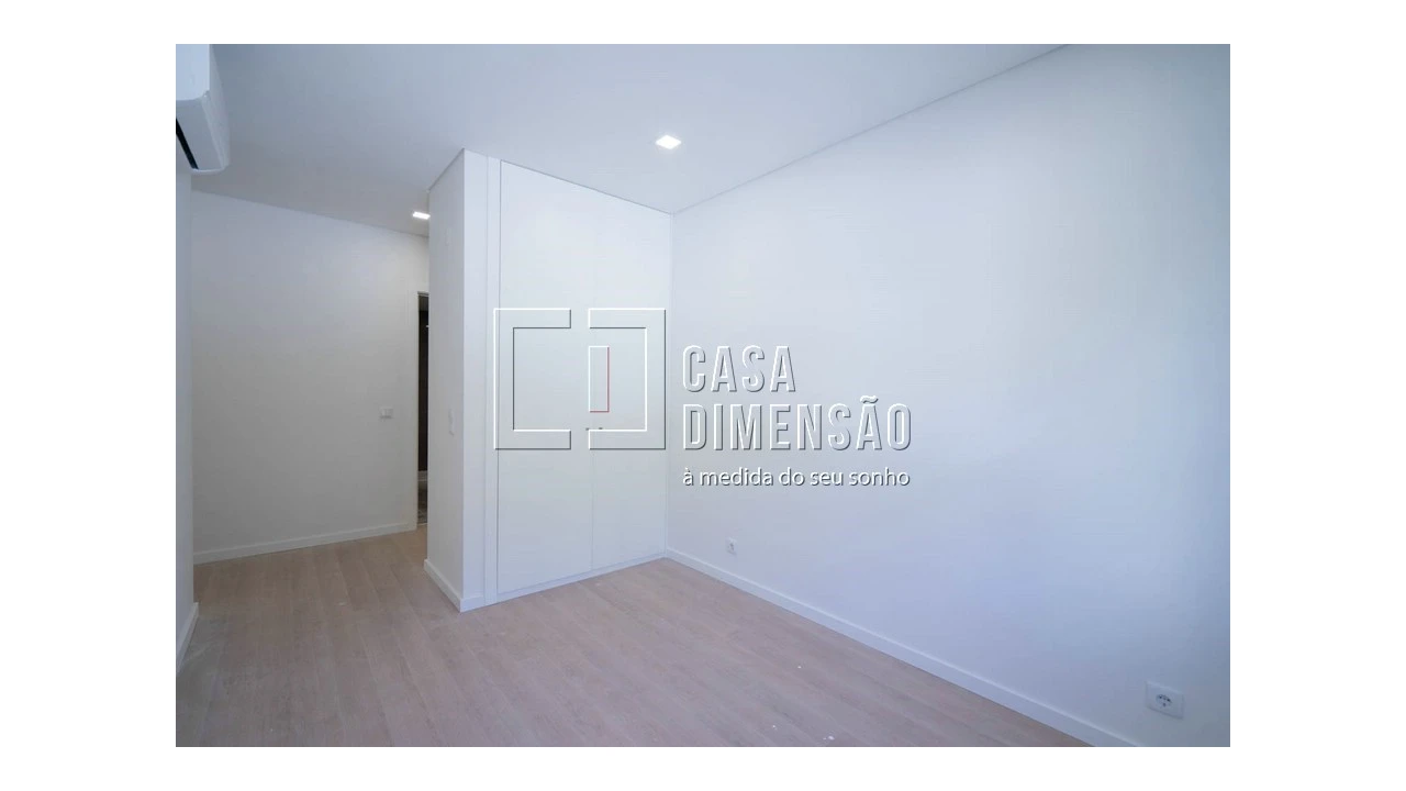 Apartamento T3 para Venda em Águas Livres Foto 39