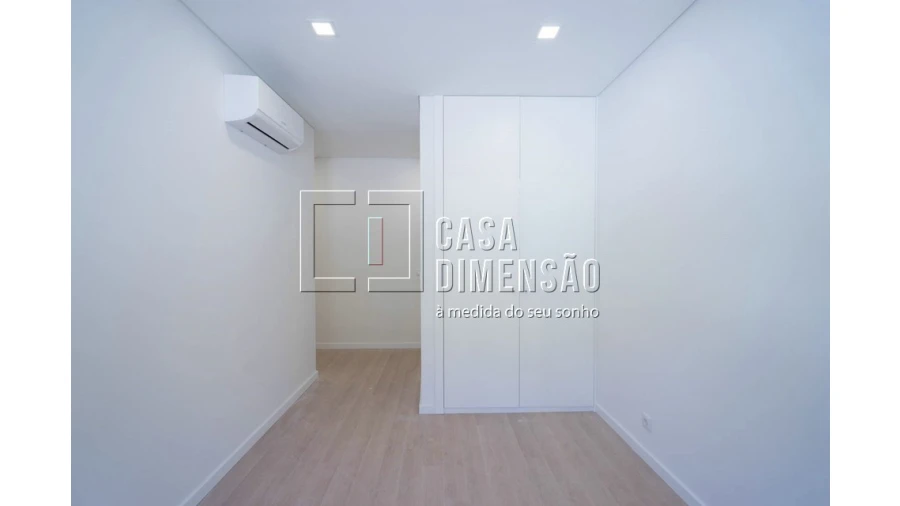 Apartamento T3 para Venda em Águas Livres Foto 40