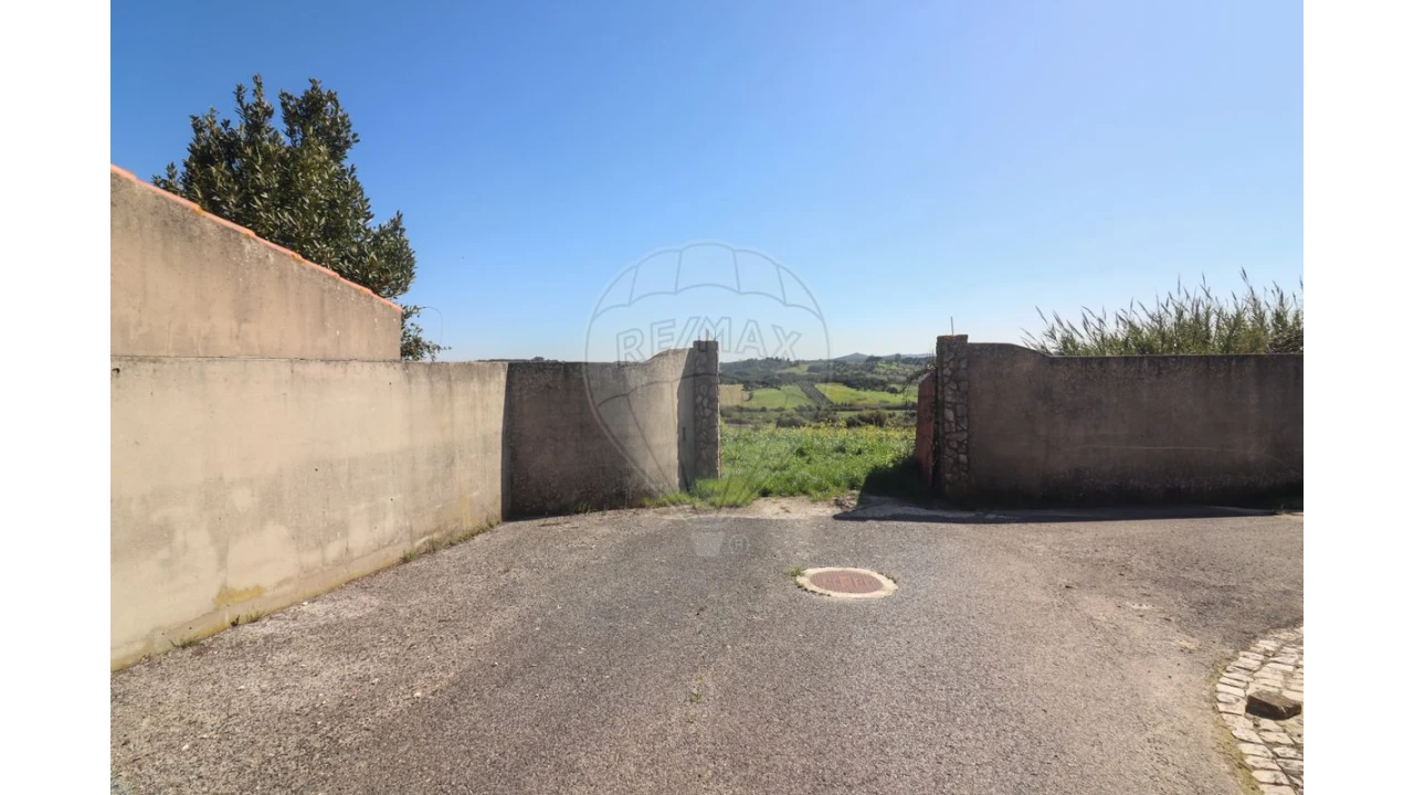 Terreno para Venda em Ventosa Foto 3