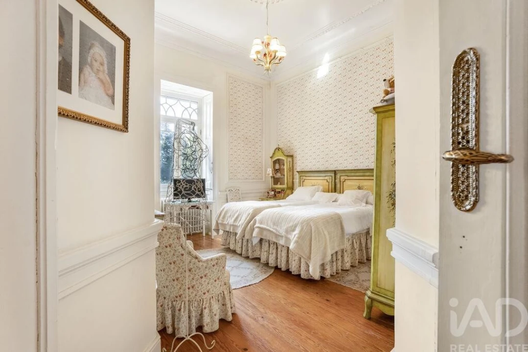 Moradia T10 para Venda em Assunção, Ajuda, Salvador e Santo Ildefonso Foto 24