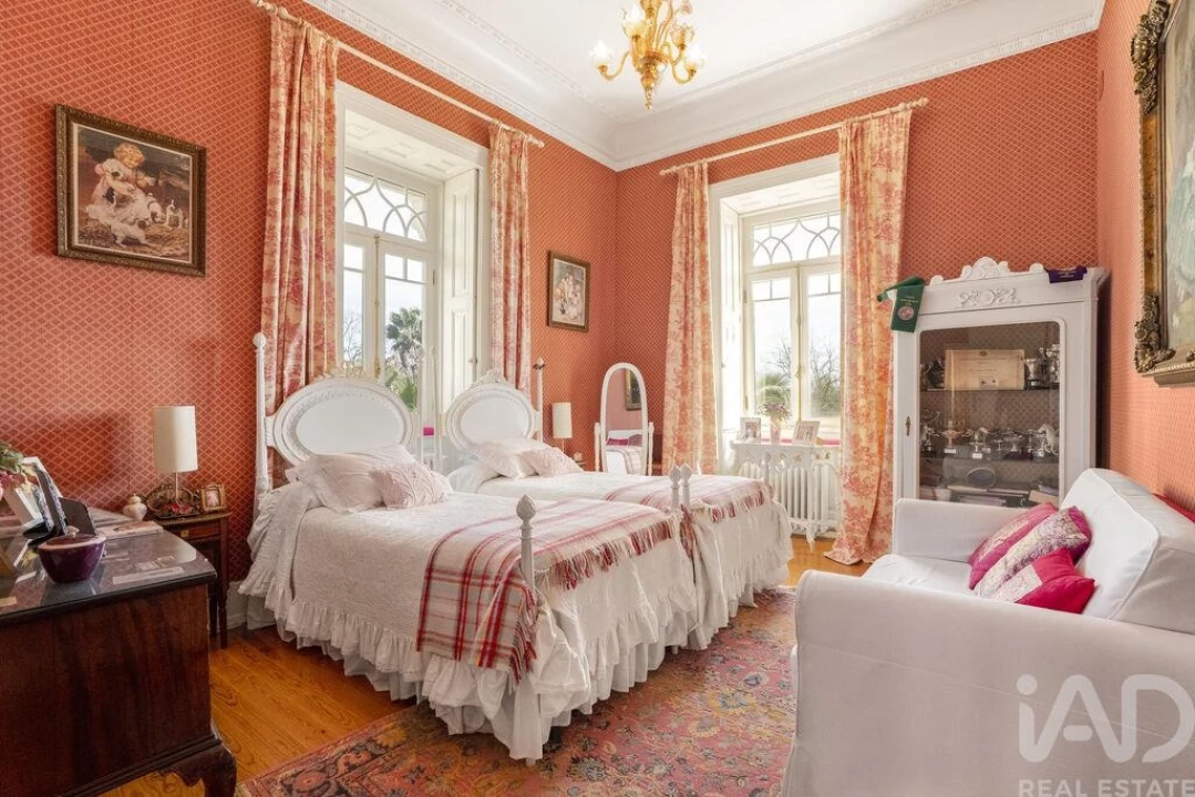 Moradia T10 para Venda em Assunção, Ajuda, Salvador e Santo Ildefonso Foto 25