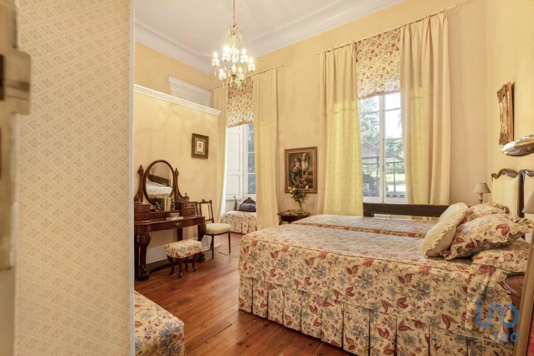 Moradia T10 para Venda em Assunção, Ajuda, Salvador e Santo Ildefonso Foto 13