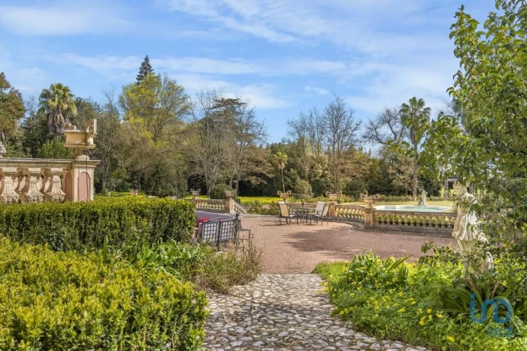 Moradia T10 para Venda em Assunção, Ajuda, Salvador e Santo Ildefonso Foto 6