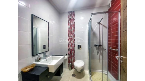 Apartamento T4 para Venda em Portimão