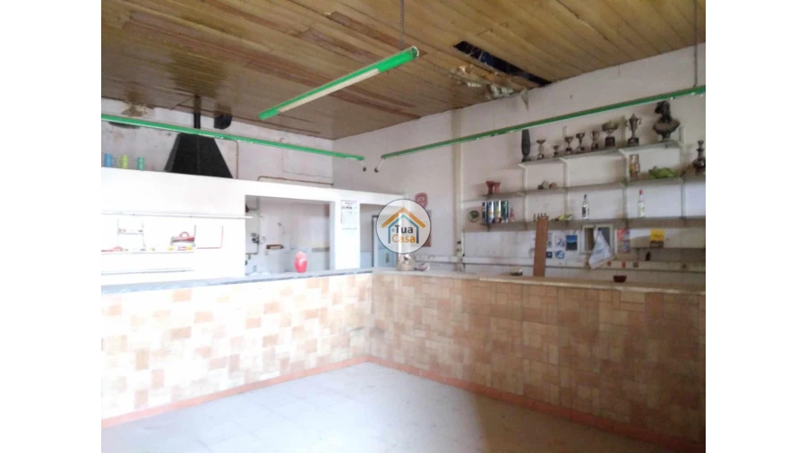 Prédio para Venda em Olhão Foto 2