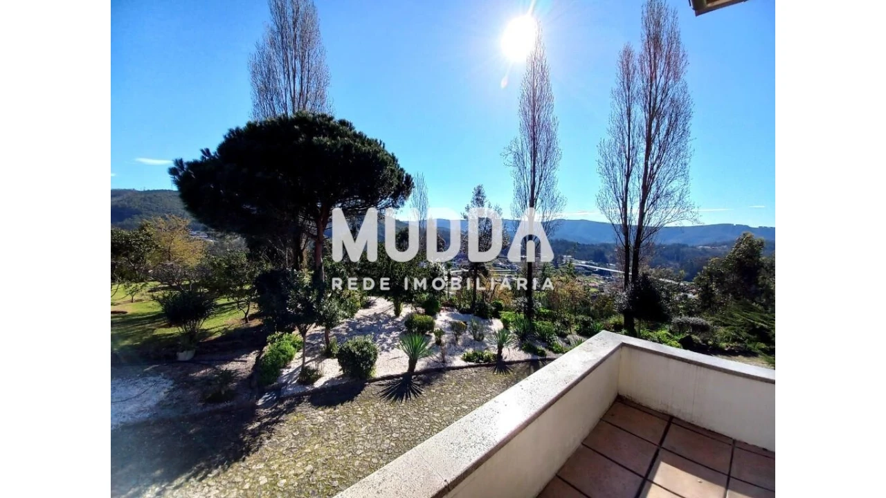 Moradia T4 para Venda em Ossela Foto 31