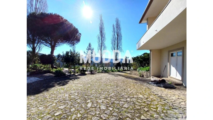 Moradia T4 para Venda em Ossela Foto 46