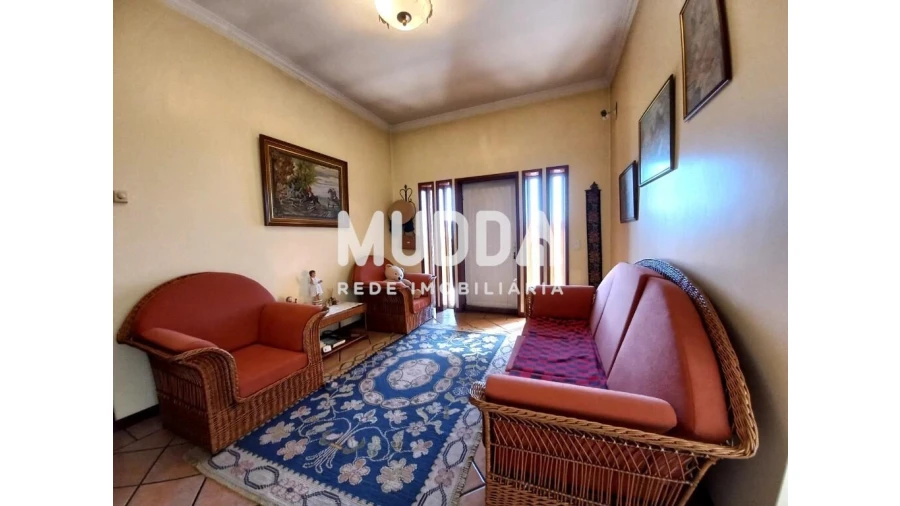 Moradia T4 para Venda em Ossela Foto 27