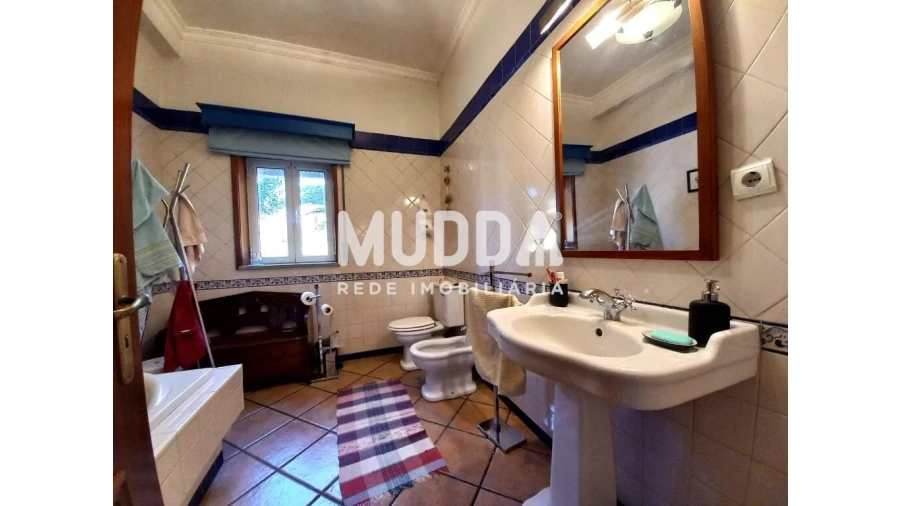 Moradia T4 para Venda em Ossela Foto 36