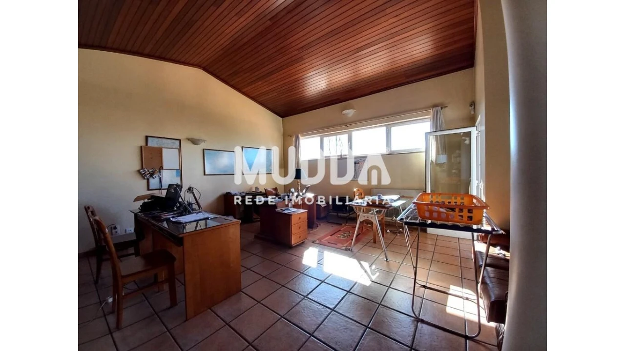 Moradia T4 para Venda em Ossela Foto 19