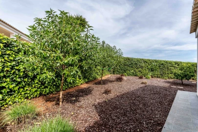Moradia T3 para Venda em Mexilhoeira Grande