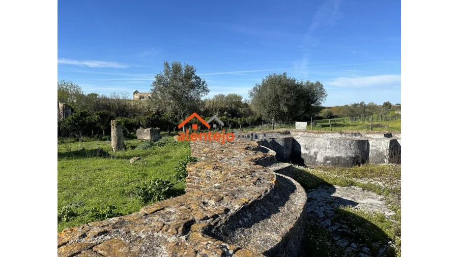 Quinta T3 para Venda em Vimieiro Foto 13