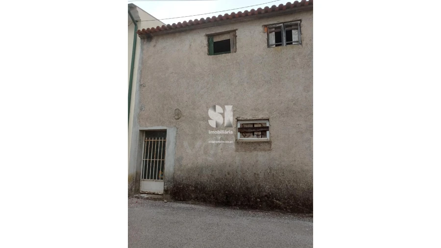 Armazém para Venda em Santa Clara e Castelo Viegas Foto 2