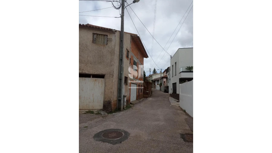 Armazém para Venda em Santa Clara e Castelo Viegas Foto 3