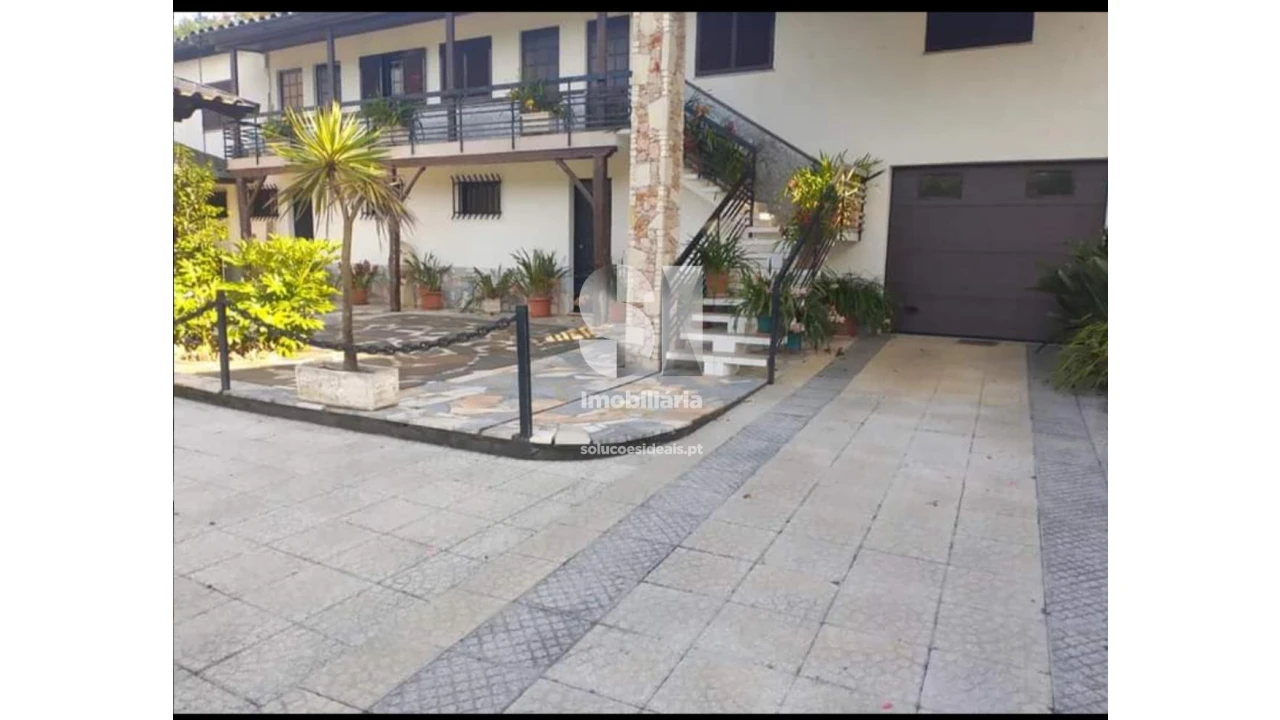 Moradia T4 para Venda em Semide e Rio Vide Foto 5