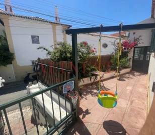 Moradia T2 para Arrendamento em Cascais e Estoril