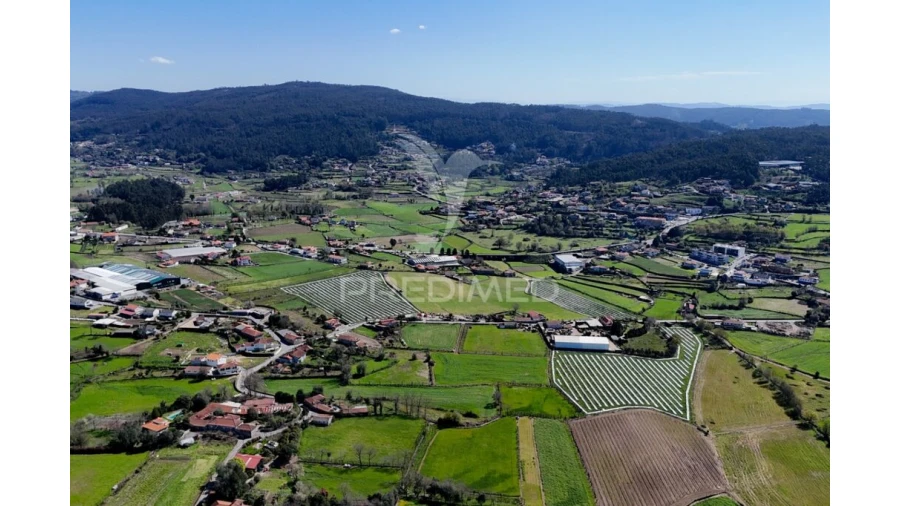 Moradia T3 para Venda em Arnoso (Santa Maria e Santa Eulália) e Sezures Foto 19