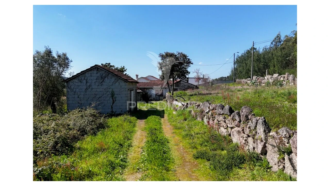 Moradia T3 para Venda em Arnoso (Santa Maria e Santa Eulália) e Sezures Foto 6