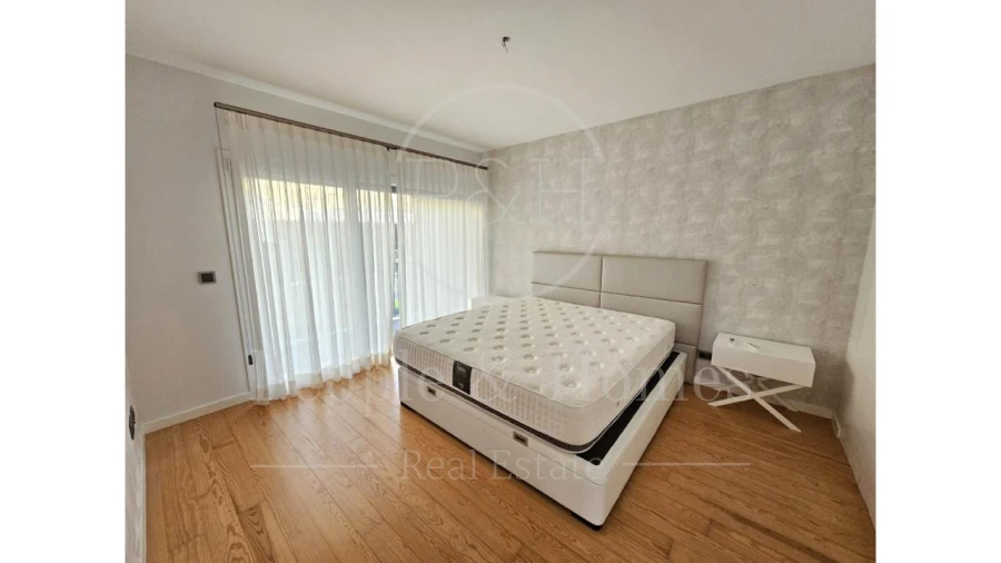 Moradia T4 para Venda em Cascais e Estoril Foto 32