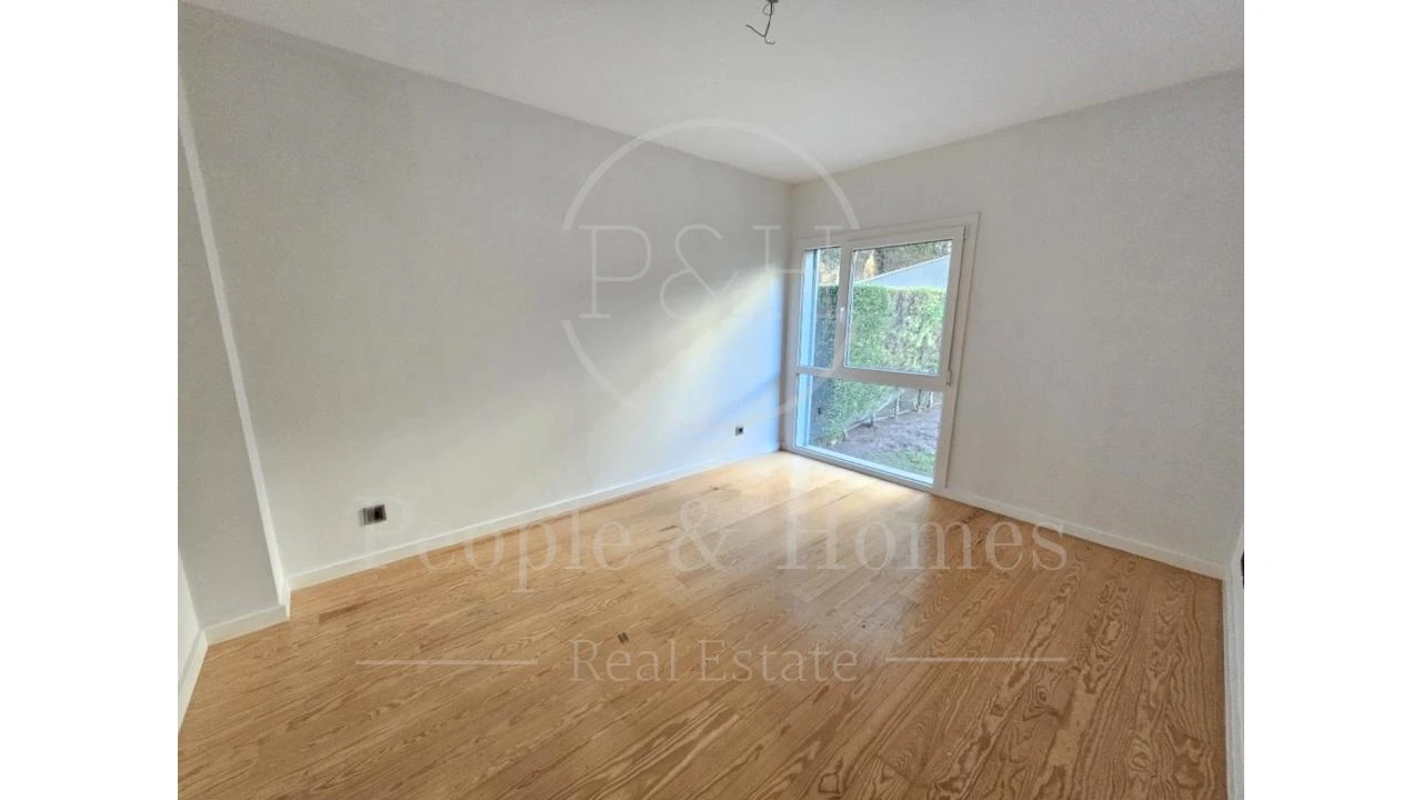 Moradia T4 para Venda em Cascais e Estoril Foto 22