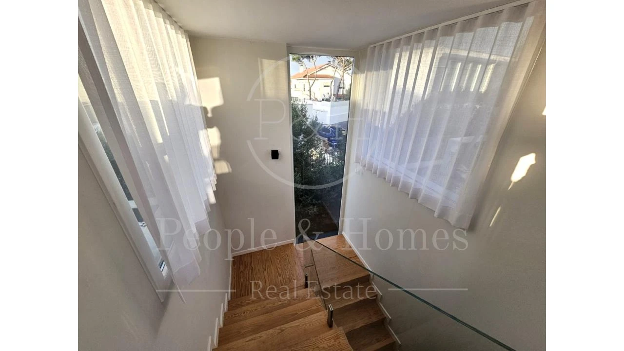 Moradia T4 para Venda em Cascais e Estoril Foto 40