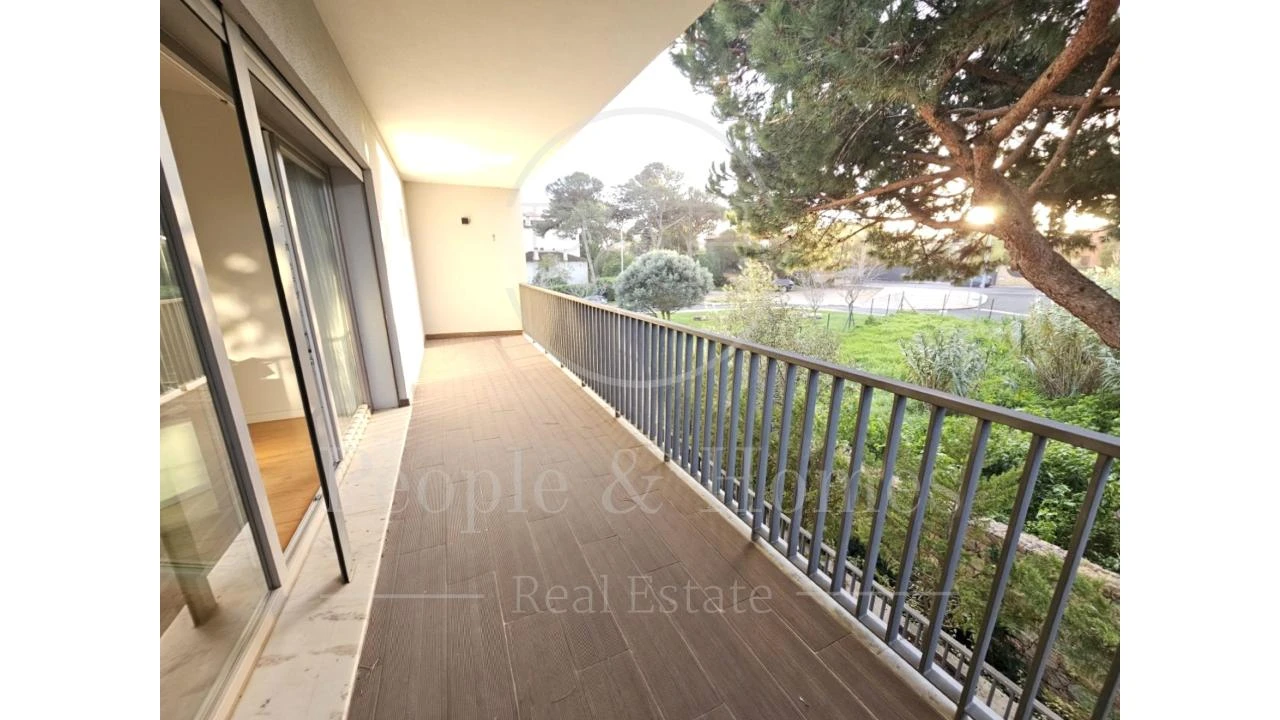 Moradia T4 para Venda em Cascais e Estoril Foto 29