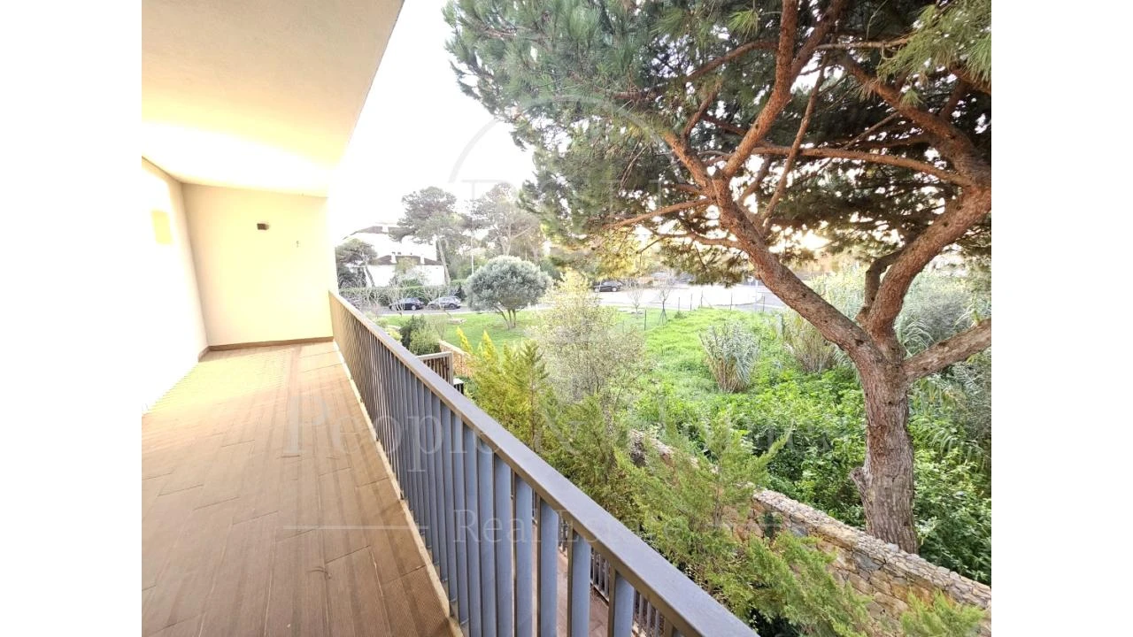 Moradia T4 para Venda em Cascais e Estoril Foto 30