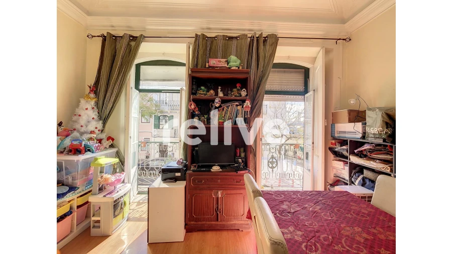 Apartamento T2 para Venda em Ajuda Foto 5