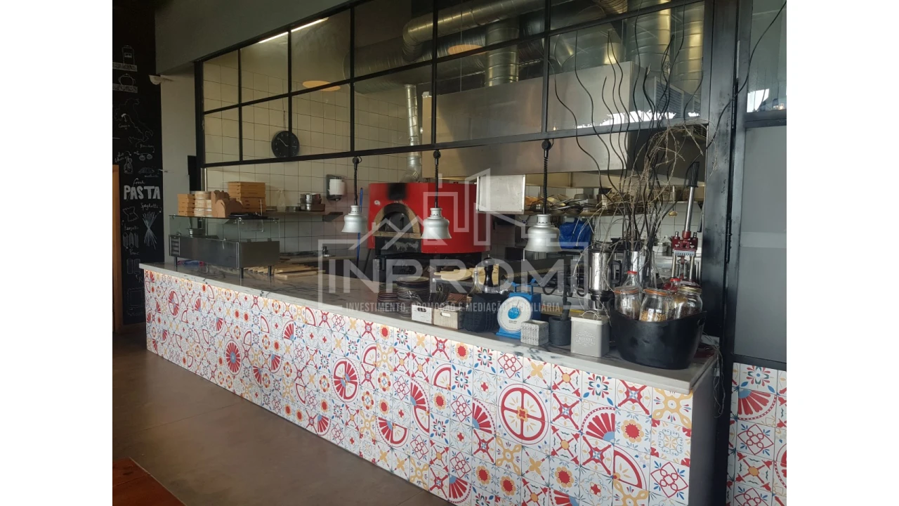 Negócio para Venda em Loures Foto 4