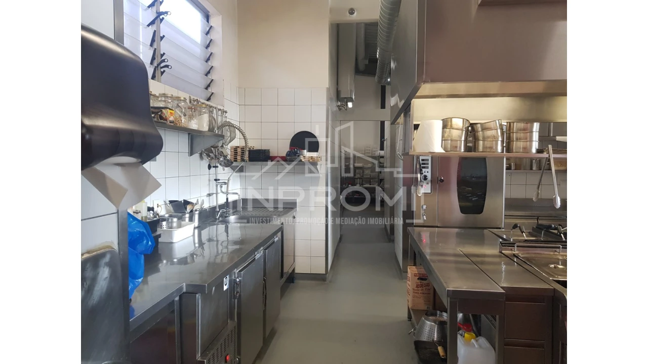 Negócio para Venda em Loures Foto 9