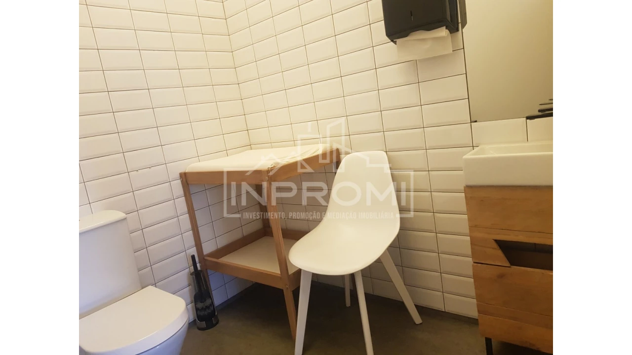 Negócio para Venda em Loures Foto 31