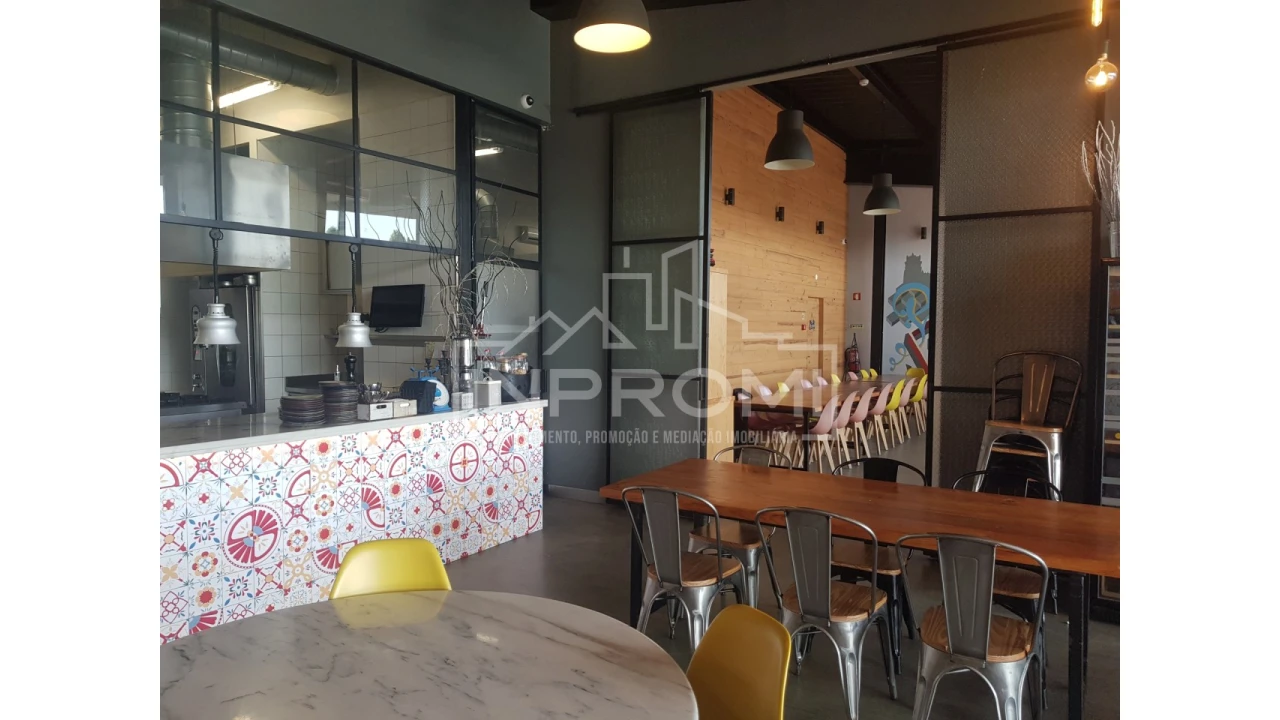 Negócio para Venda em Loures Foto 20