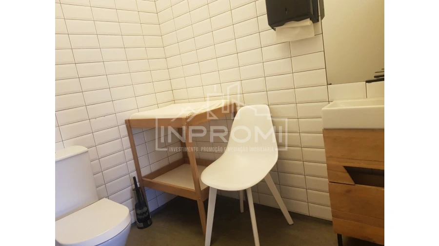 Negócio para Venda em Loures Foto 31