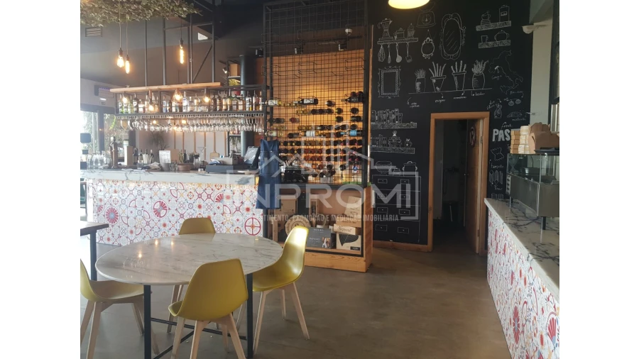 Negócio para Venda em Loures Foto 18