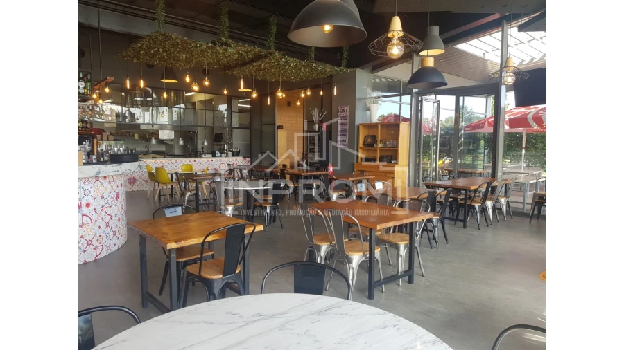 Negócio para Venda em Loures