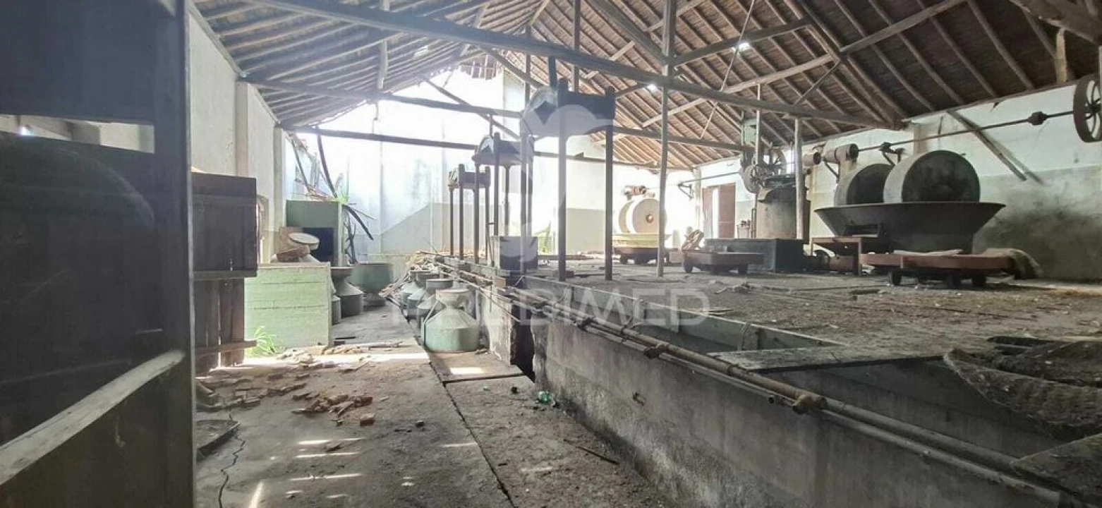 Armazém para Venda em Chancelaria Foto 13