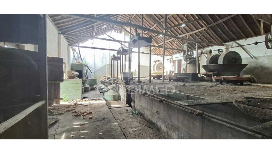 Armazém para Venda em Chancelaria Foto 13