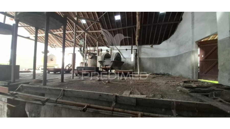 Armazém para Venda em Chancelaria Foto 7