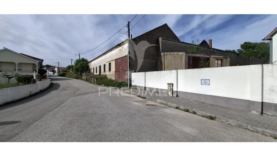 Armazém para Venda em Chancelaria Foto 2