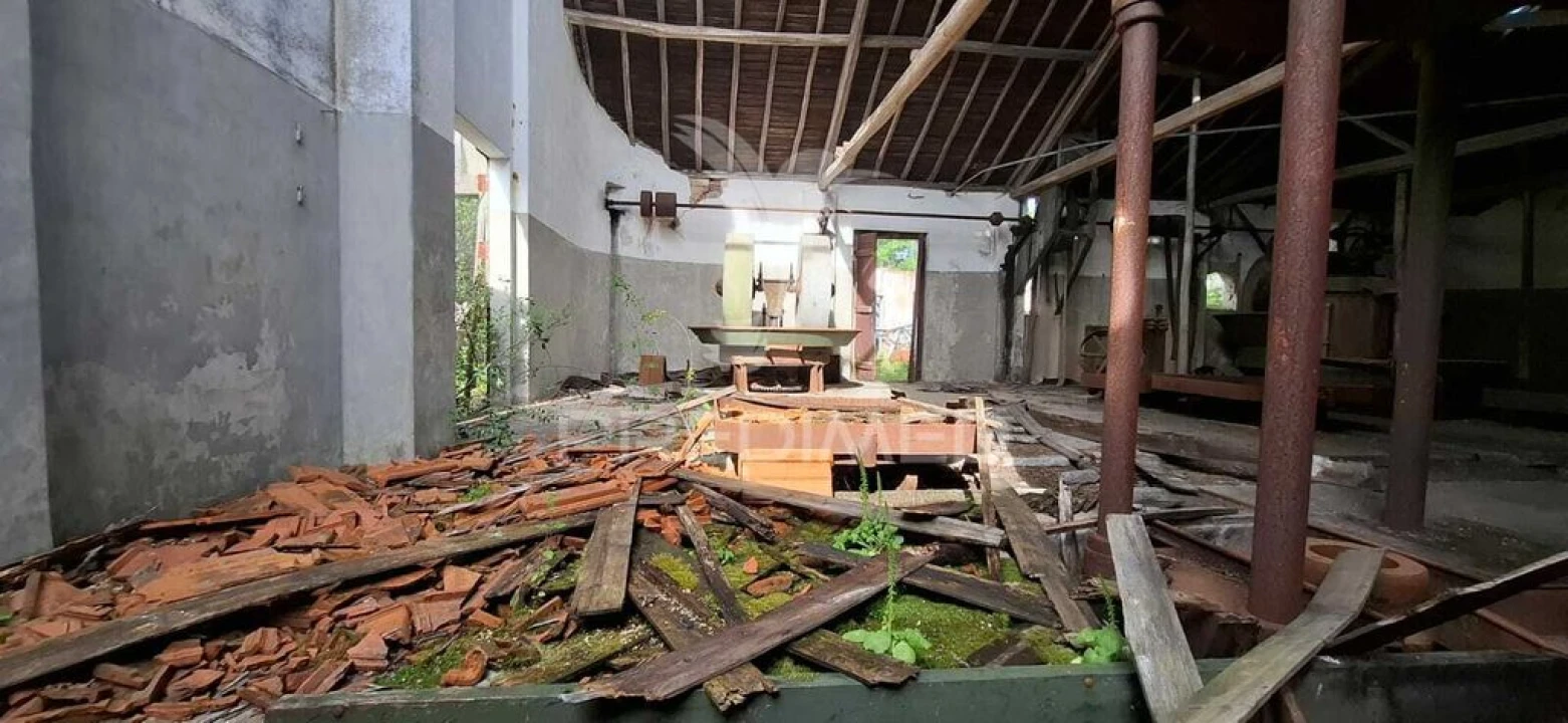 Armazém para Venda em Chancelaria Foto 9