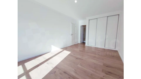 Moradia T4 para Venda em Ericeira